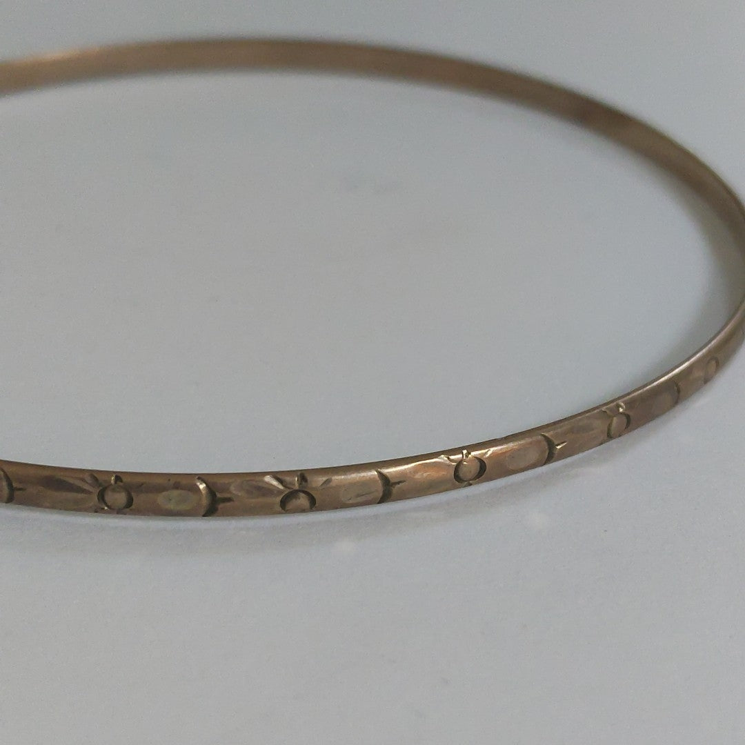 PULSERA RIGIDA ORO 10 K 4 GRMS (SEMINUEVO)