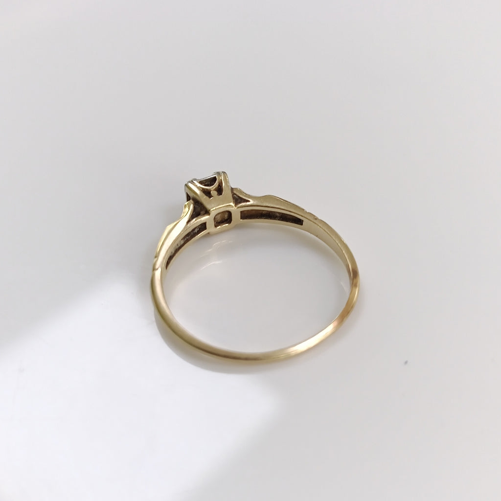 SOLITARIO ORO 14 K 1.2 GRMS (SEMINUEVO)