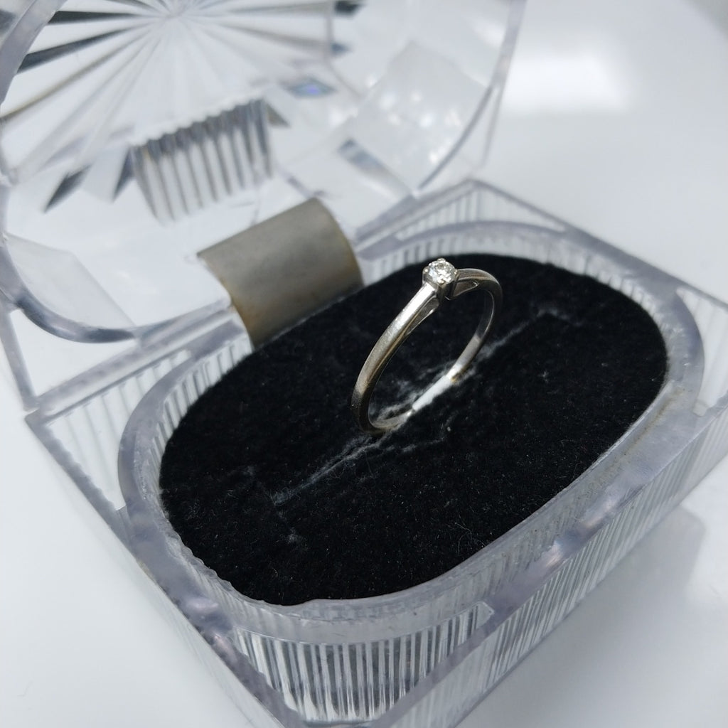 ANILLO ORO BLANCO 14 K 1.4 GRMS (SEMINUEVO)