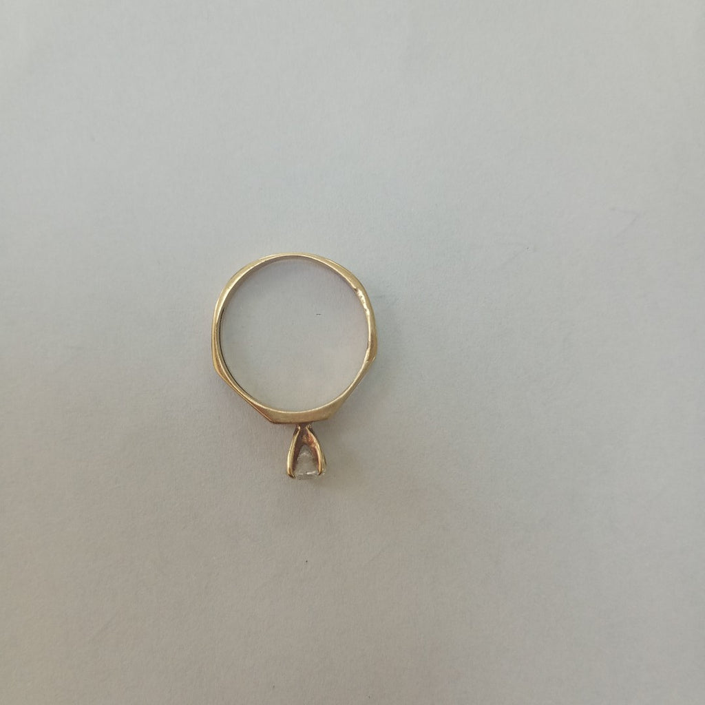 SOLITARIO ORO 14 K 2.2 GRMS (SEMINUEVO)