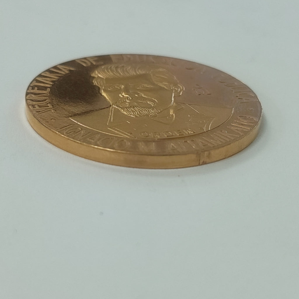 MEDALLA CONMEMORATIVA ORO 21 K 41.7 GRMS (SEMINUEVO)