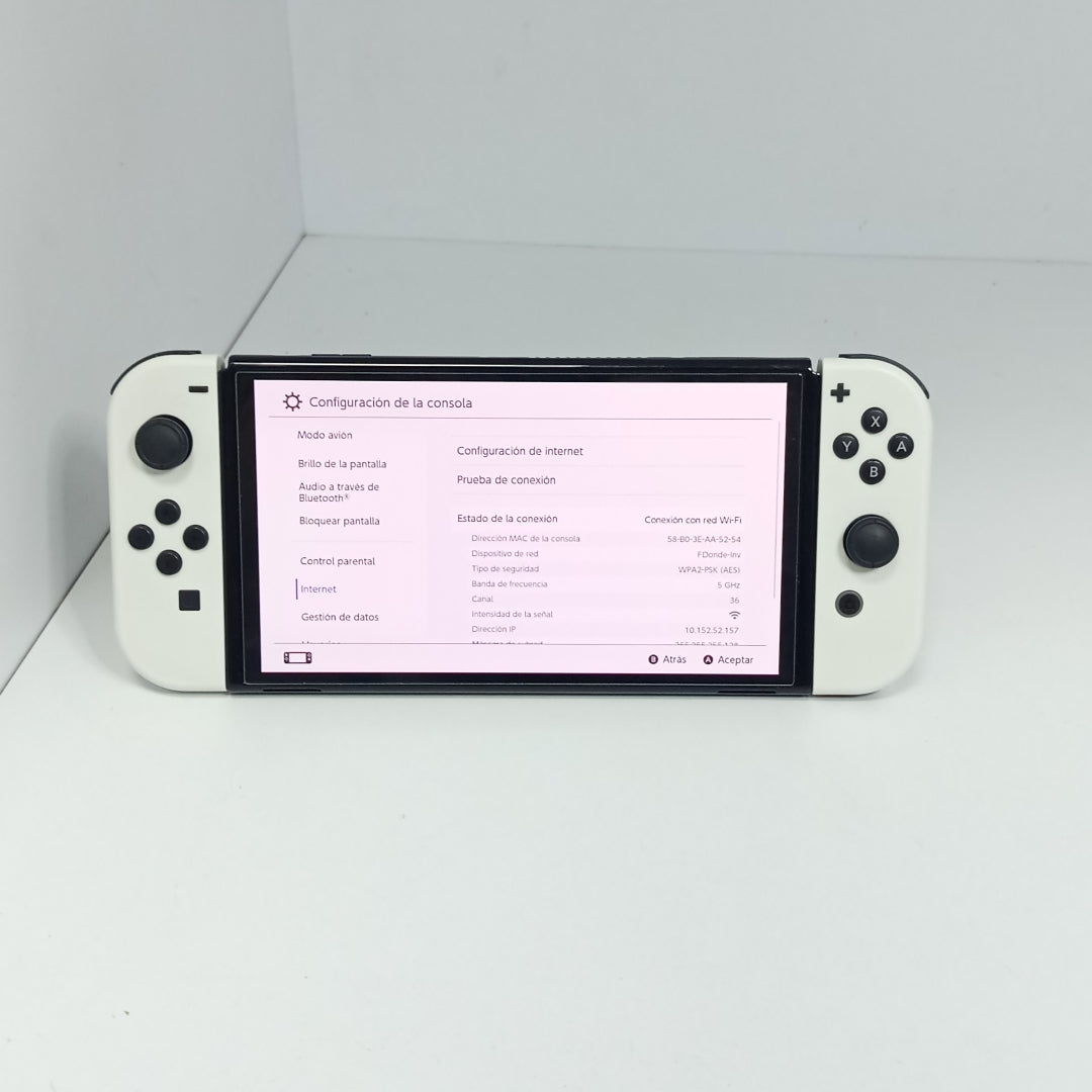 CONSOLA DE VIDEOJUEGO NINTENDO SWITCH OLED 64 GB (SEMINUEVO)