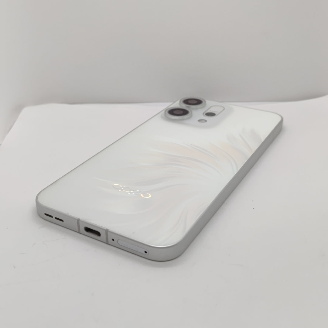 CELULAR OPPO RENO 14 CPH2637 (2025) 512 GB 16 GB RAM (SEMINUEVO)