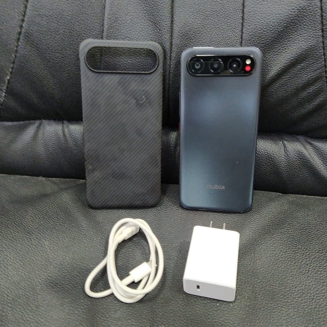 CELULAR NUBIA AIR Z2468N (2025) 256 GB 8 GB RAM (SEMINUEVO)