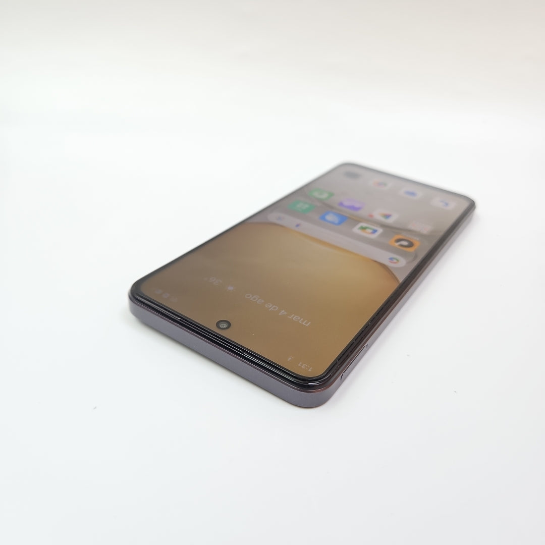 CELULAR REALME C75 RMX3941 (2025) 256 GB 8 GB RAM (SEMINUEVO)