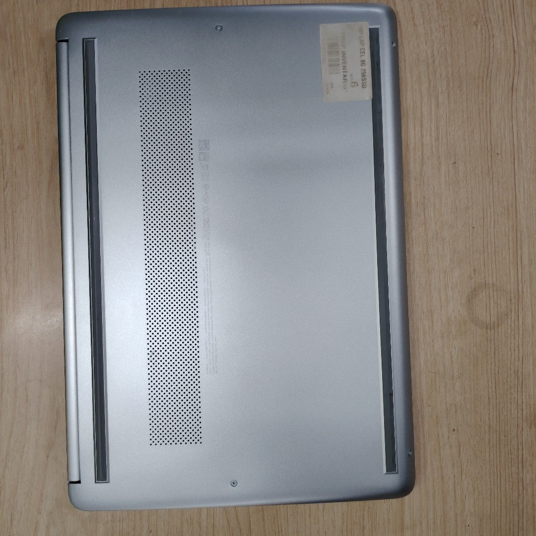 LAPTOP HP 14-DQ0527LA (2023) 256 GB SSD 8 GB RAM (SEMINUEVO)