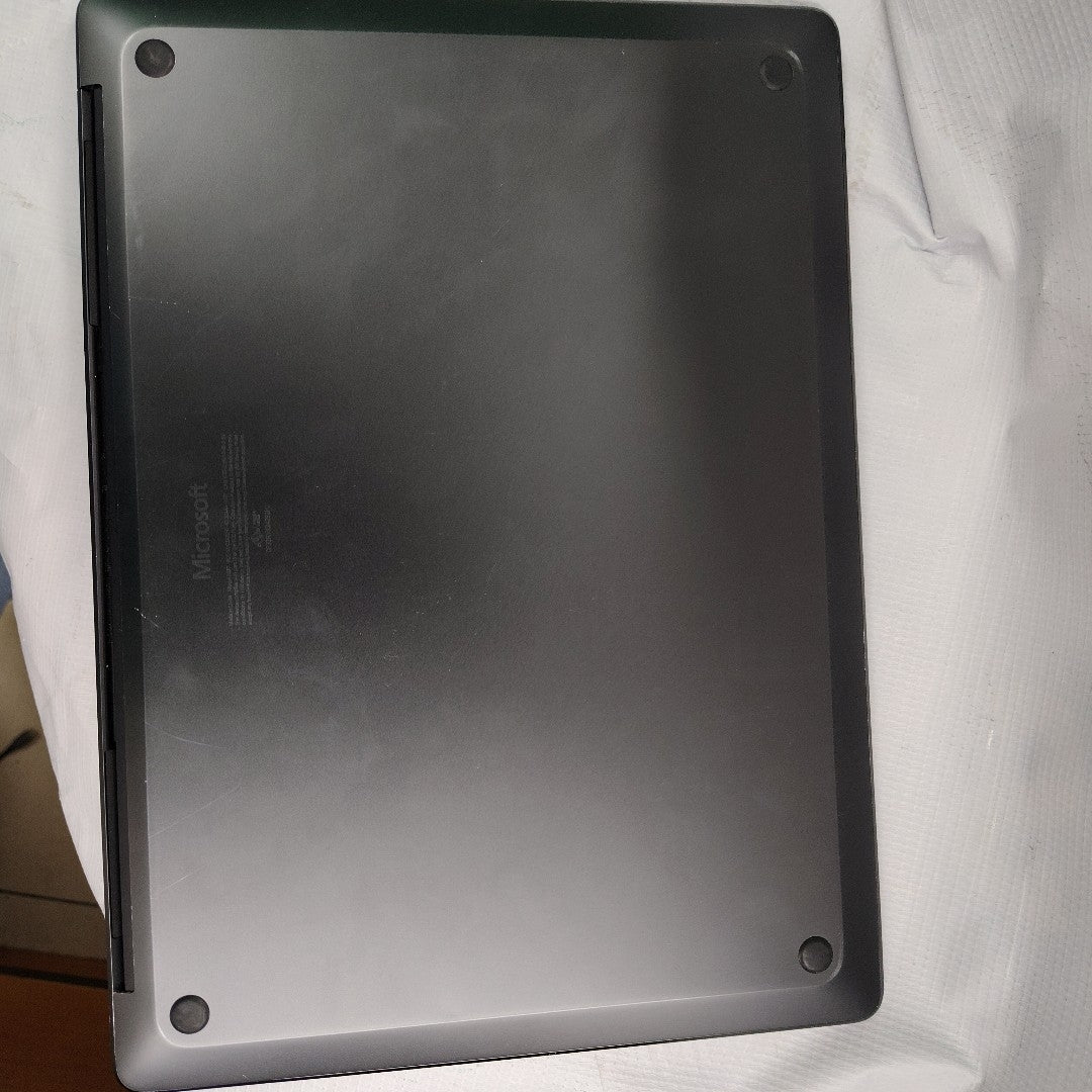 LAPTOP MICROSOFT SURFACE LAPTOP 7 2037 (2025) 1 TB SSD 16 GB SSD (SEMINUEVO)