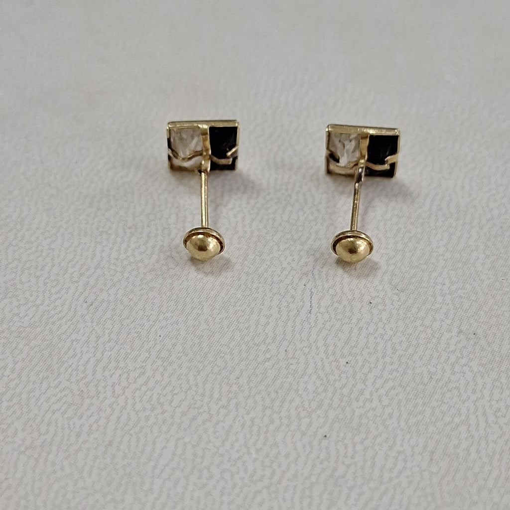 ARETES PAR ORO 10 K 0,80 GRMS (SEMINUEVO)