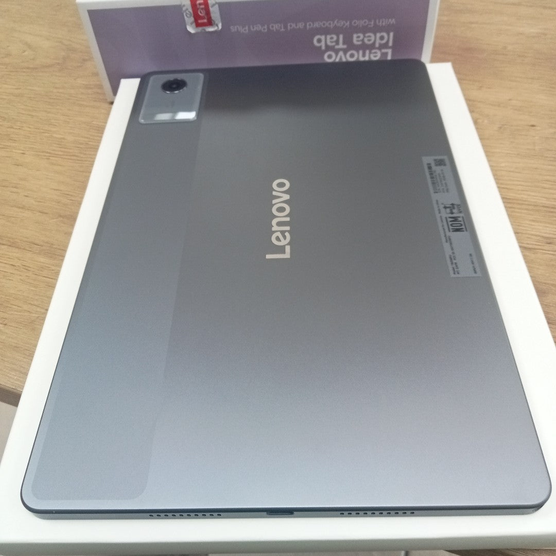 TABLETA LENOVO IDEATAB TB336FU (2025) 128 GB 8 GB RAM (SEMINUEVO)