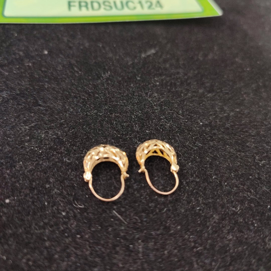 ARETES PAR ORO 8 K 0,90 GRMS (SEMINUEVO)