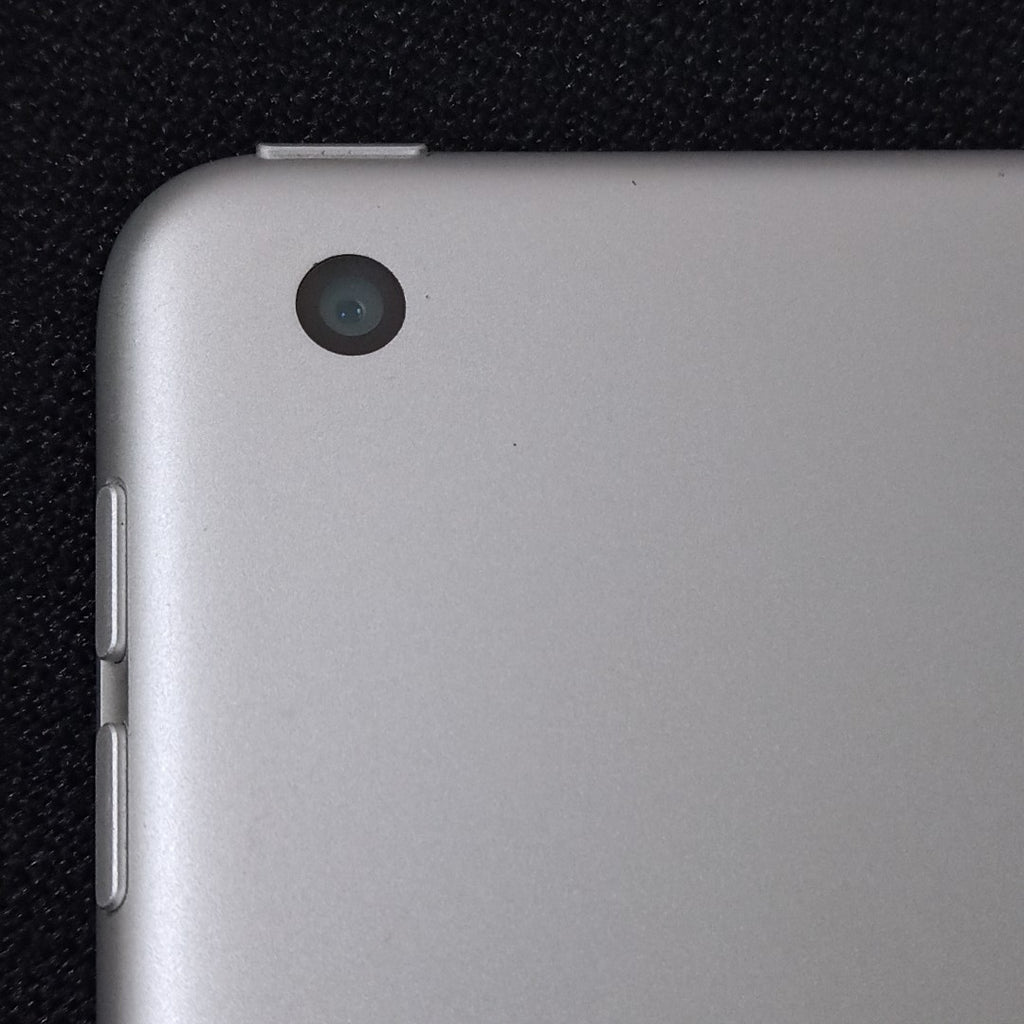 TABLETA APPLE IPAD 9 A2602 64 GB 3 GB RAM (SEMINUEVO)
