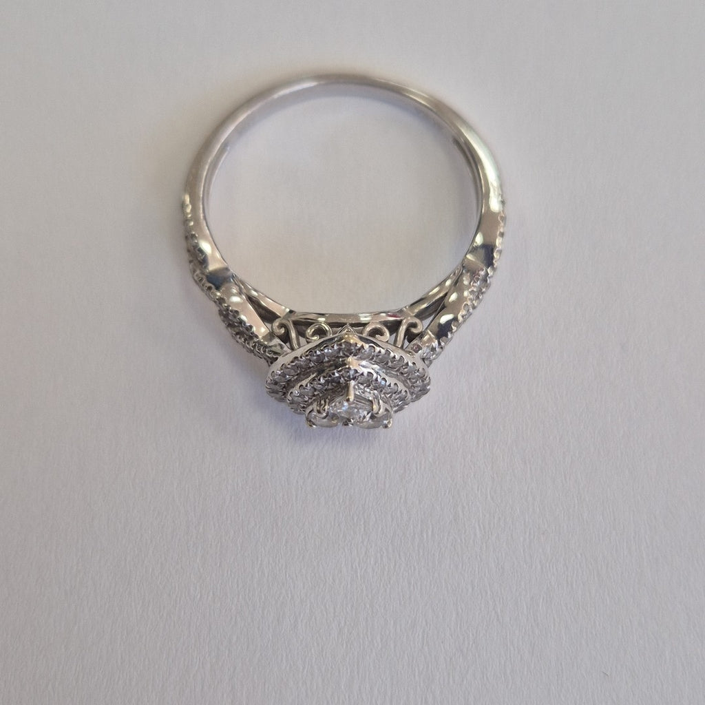 ANILLO ORO BLANCO 10 K 2.9 GRMS (SEMINUEVO)
