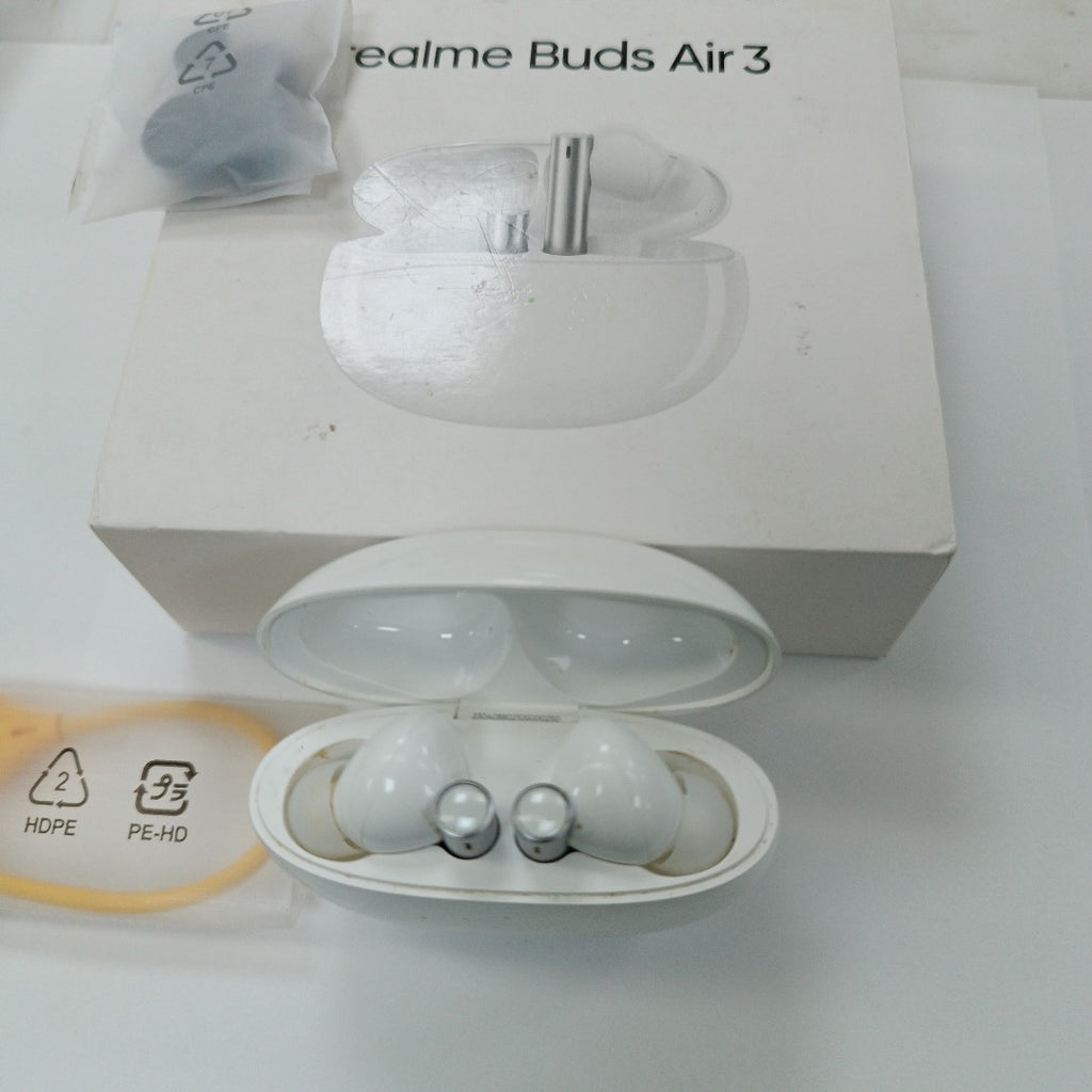 AUDIFONOS REALME BUDS AIR 3 RMA2105 INALAMBRICO IN EAR (SEMINUEVO)