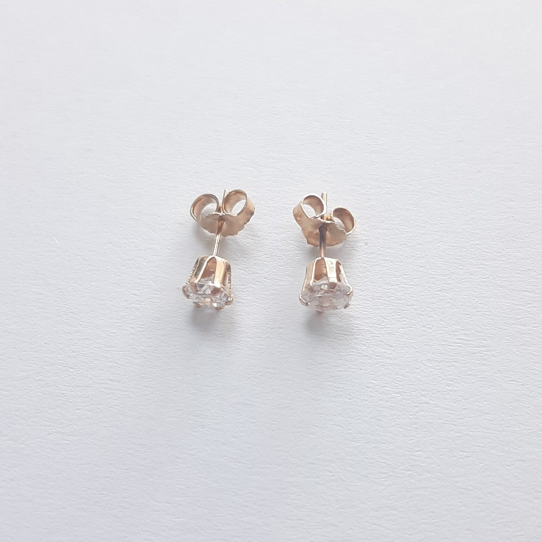 BROQUELES PAR ORO 10 K 0.5 GRMS (SEMINUEVO)