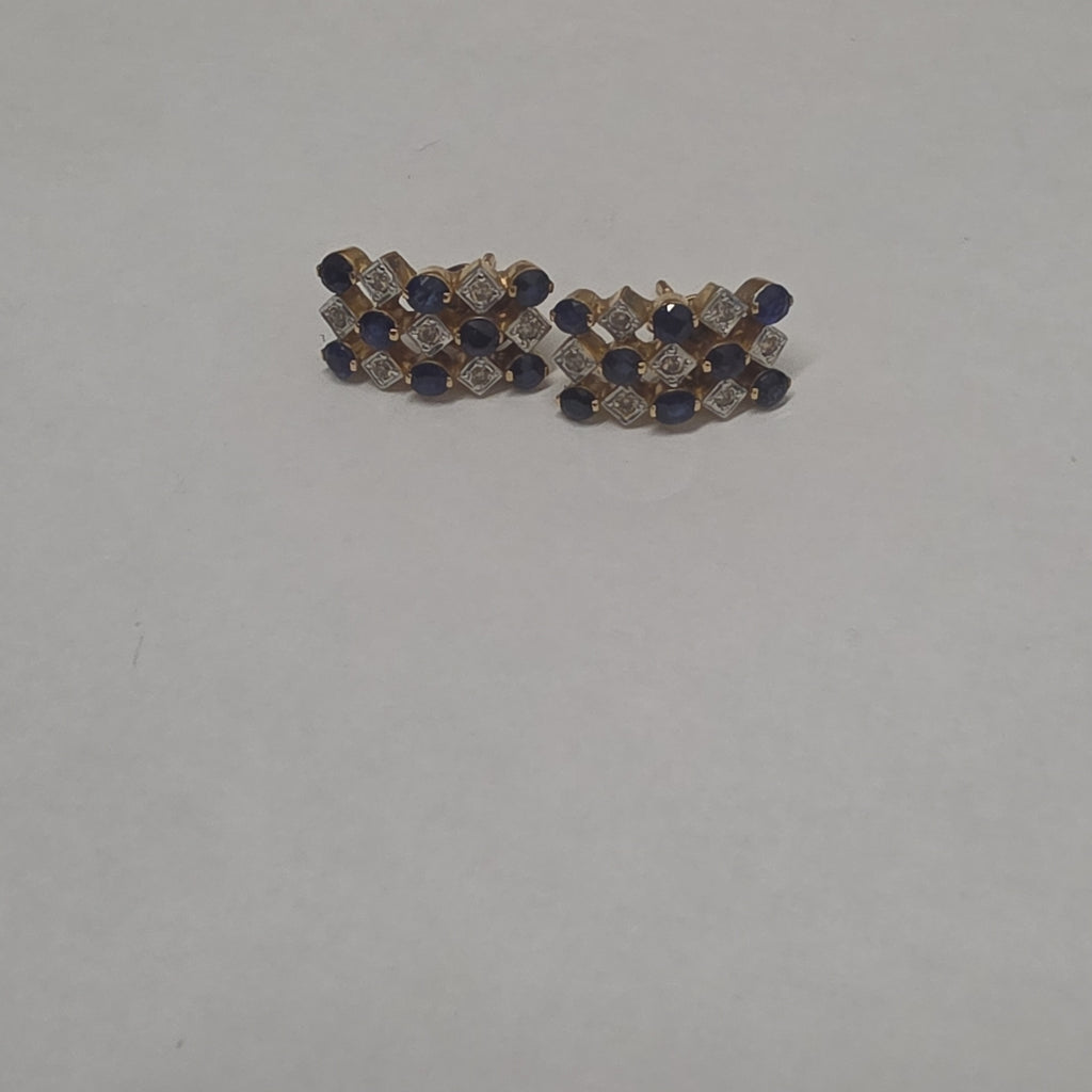 ARETES PAR ORO 18 K 5.5 GRMS (SEMINUEVO)
