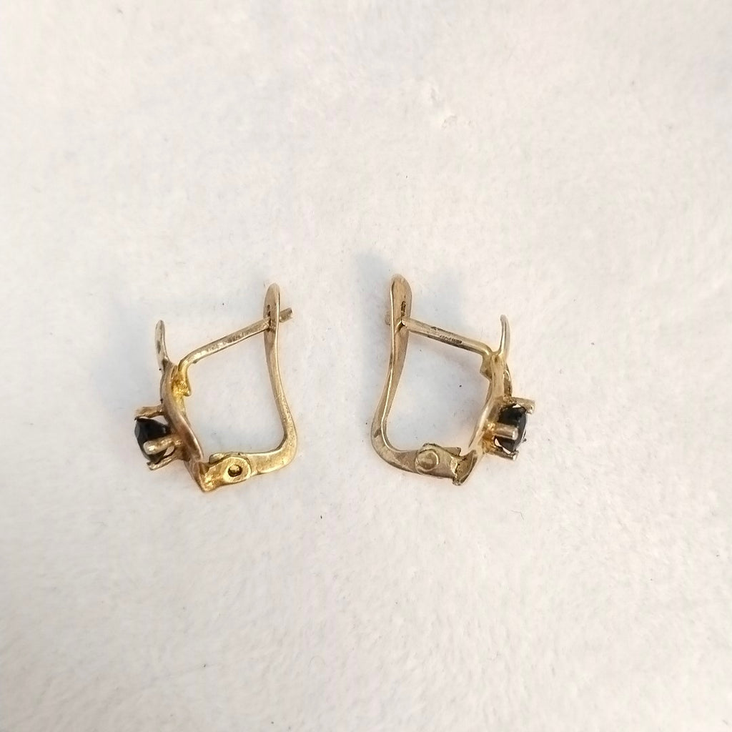 ARETES PAR ORO 8 K 1,50 GRMS (SEMINUEVO)
