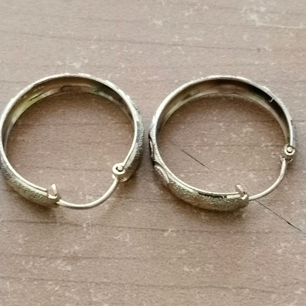 ARRACADAS PAR ORO 10 K 3.3 GRMS (SEMINUEVO)