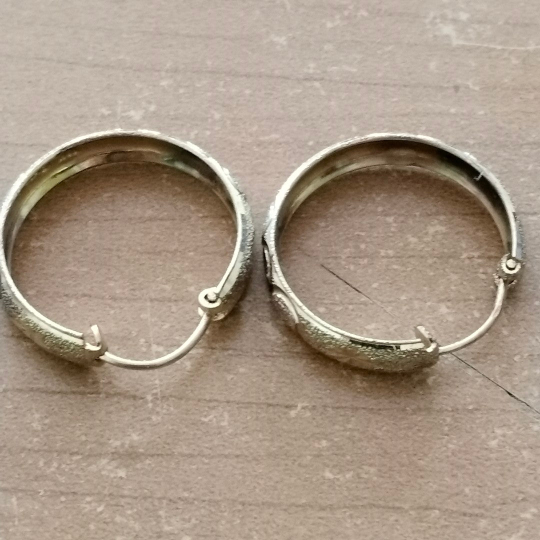 ARRACADAS PAR ORO 10 K 3.3 GRMS (SEMINUEVO)