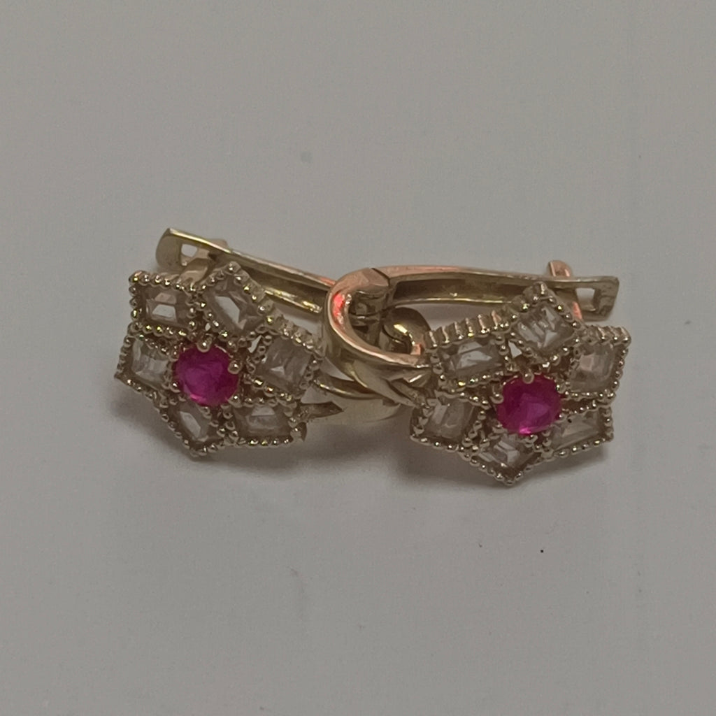 ARETES PAR ORO 14 K 1.2 GRMS (SEMINUEVO)