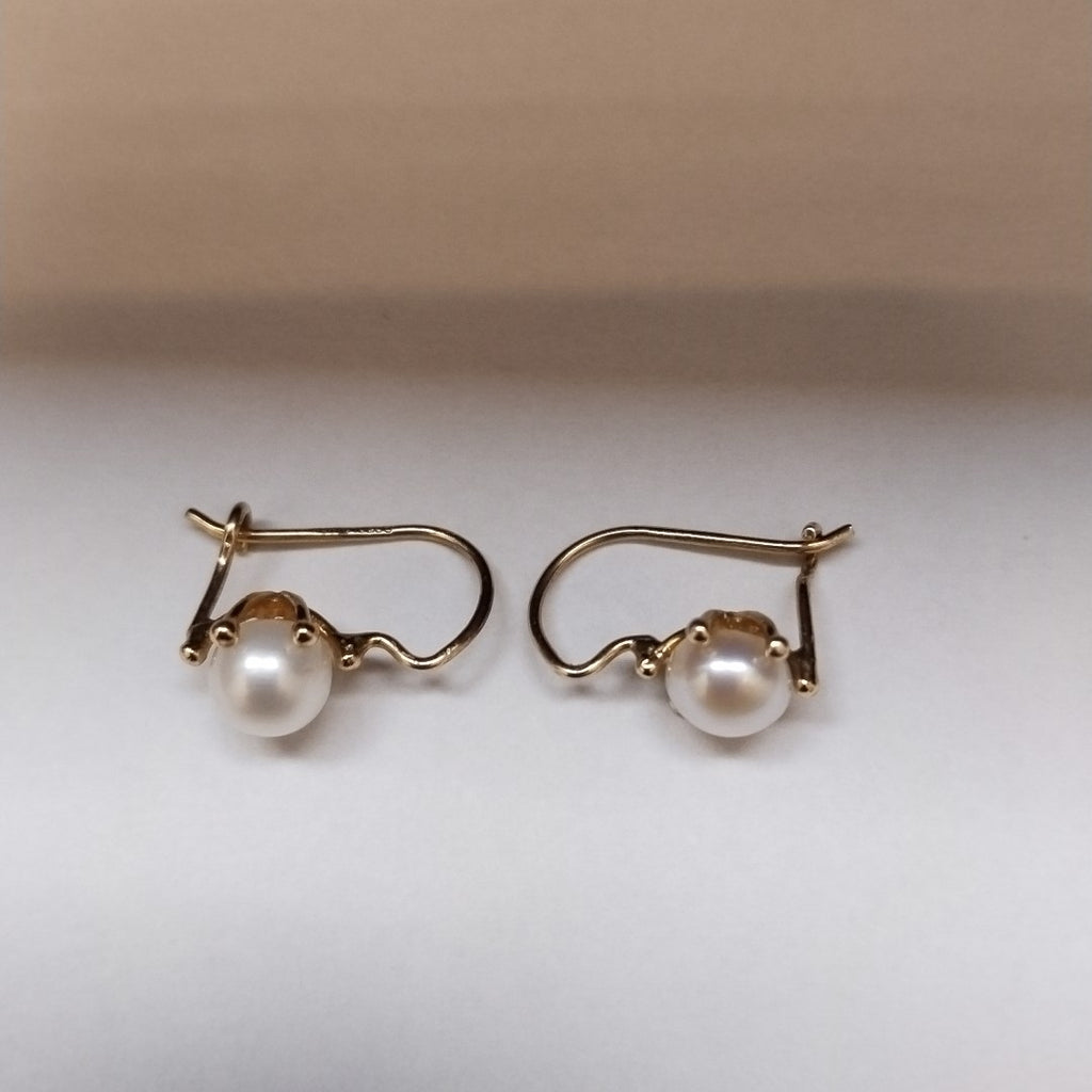 ARETES PAR ORO 14 K 1.8 GRMS (SEMINUEVO)
