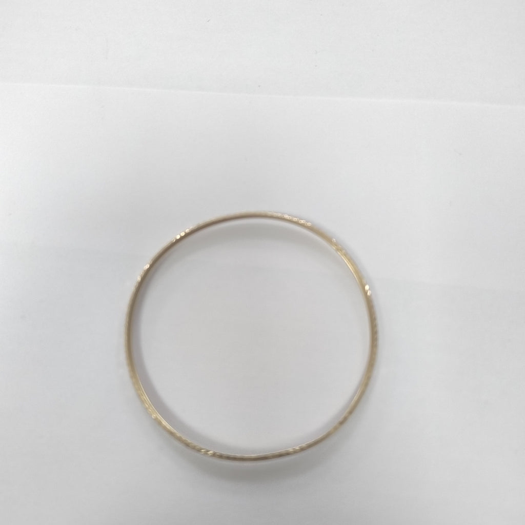 PULSERA RIGIDA ORO 10 K 3.9 GRMS (SEMINUEVO)