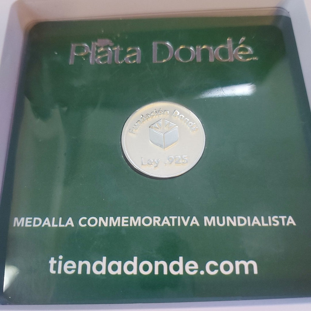 MEDALLA CONMEMORATIVA FRD FÚTBOL MOTIVO COLIBRI PLATA .925 8 GR (NUEVO)