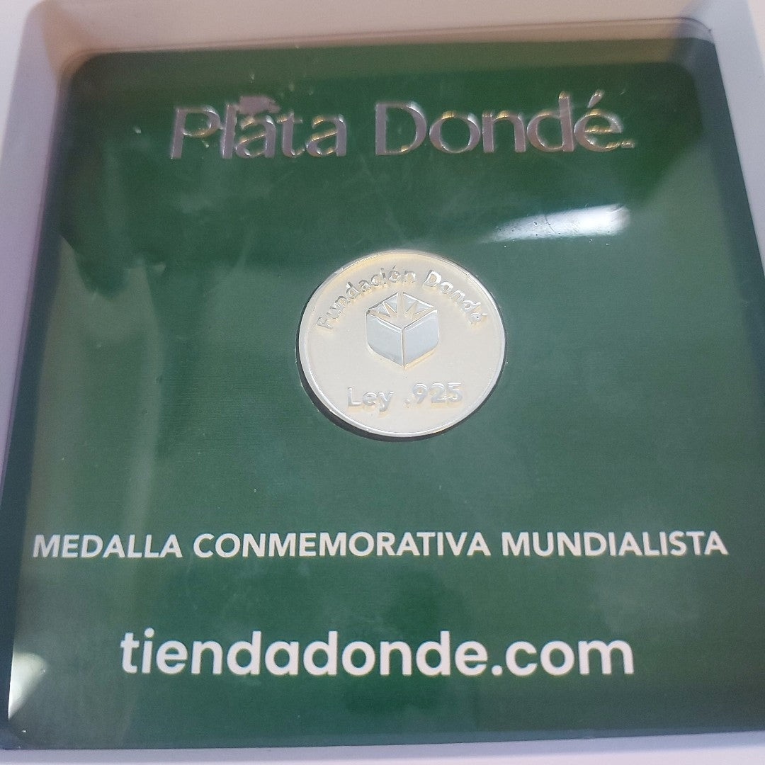 MEDALLA CONMEMORATIVA FRD FÚTBOL MOTIVO COLIBRI PLATA .925 8 GR (NUEVO)