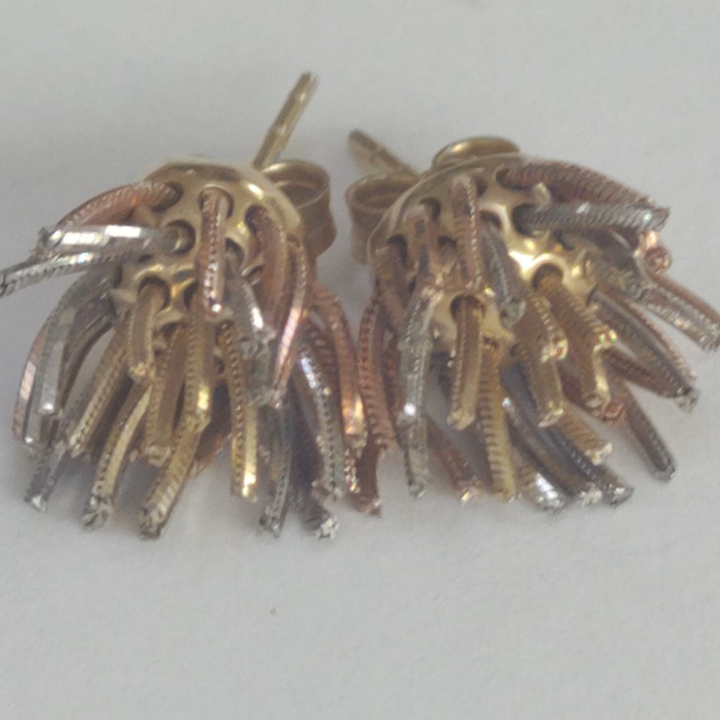 ARETES PAR ORO 14 K 5.5 GRMS (SEMINUEVO)