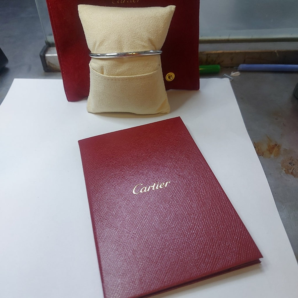 PULSERA RIGIDA ORO BLANCO 18 K 31,30 GRMS (SEMINUEVO)