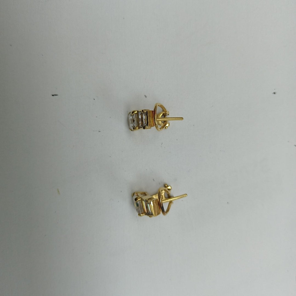 ARETES PAR ORO 14 K 5.5 GRMS (SEMINUEVO)