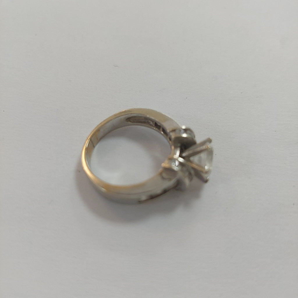 ANILLITO ORO, ORO BLANCO 10 K 6.4 GRMS (SEMINUEVO)