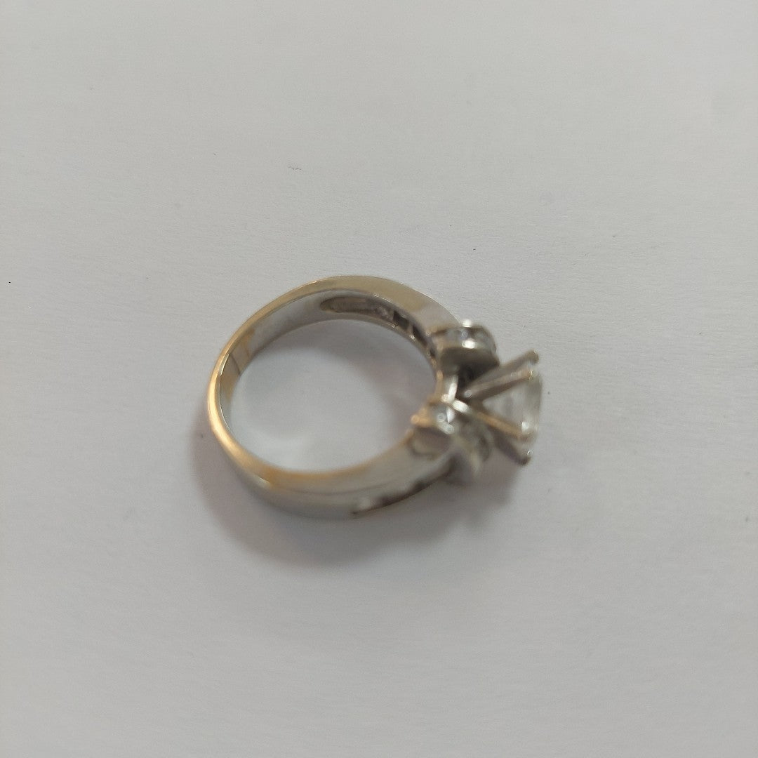 ANILLITO ORO, ORO BLANCO 10 K 6.4 GRMS (SEMINUEVO)