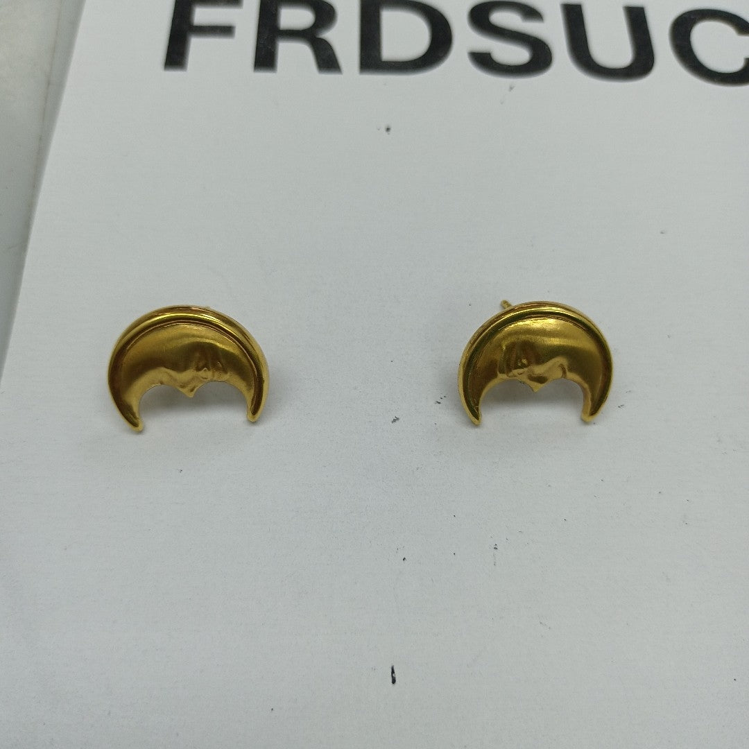 ARETES PAR ORO 18 K 4.5 GRMS (SEMINUEVO)