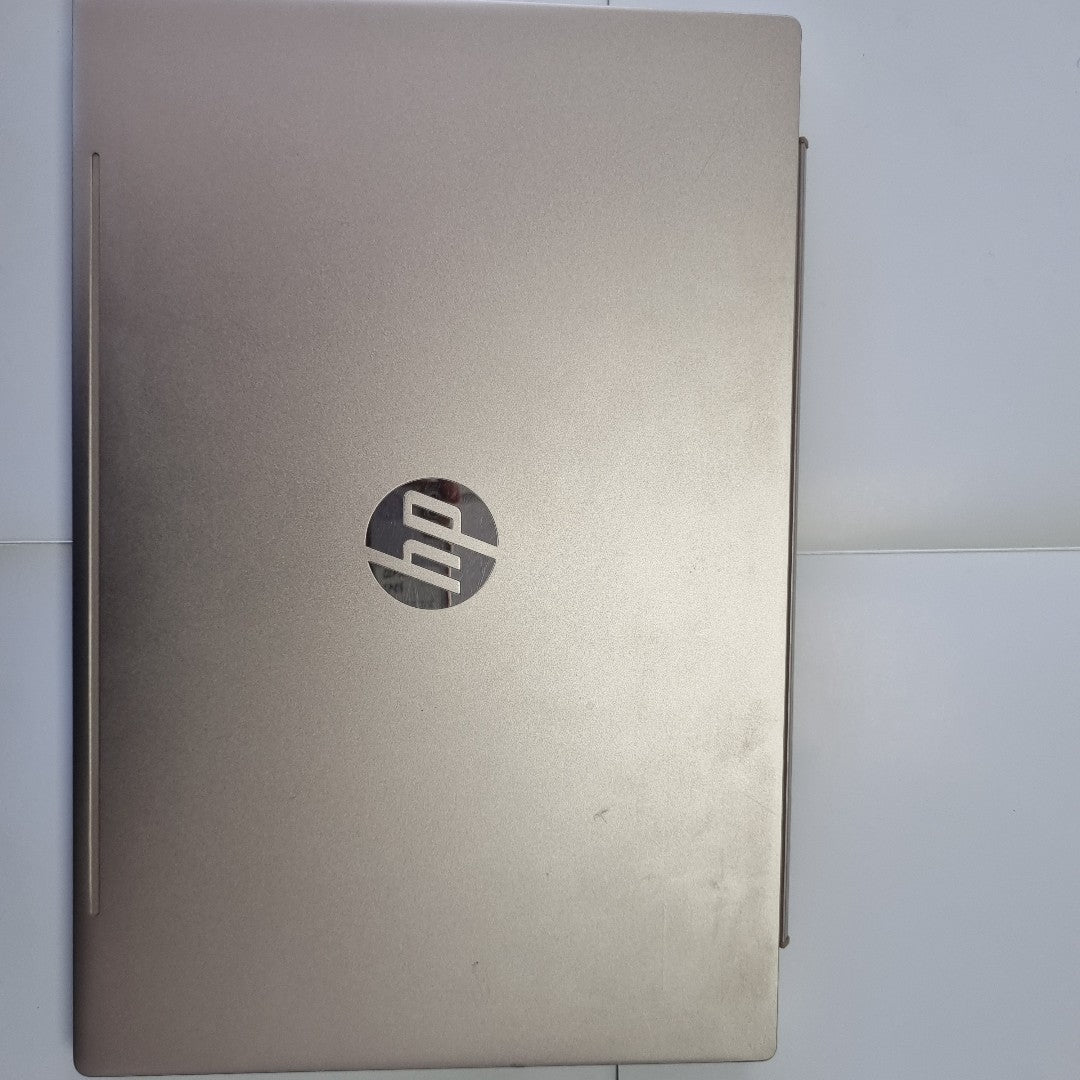 LAPTOP HP PAVILION 15-CW1012LA (2023) 1 TB + 128 GB SSD 12 GB RAM (SEMINUEVO)