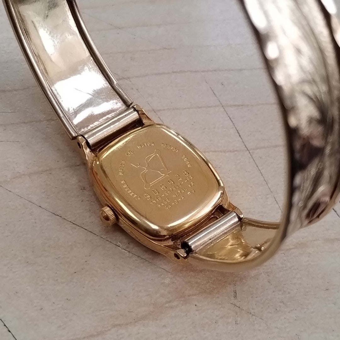 RELOJ CAJA ACERO PULSO ORO ORO 10 K 19.8 GRMS (SEMINUEVO)