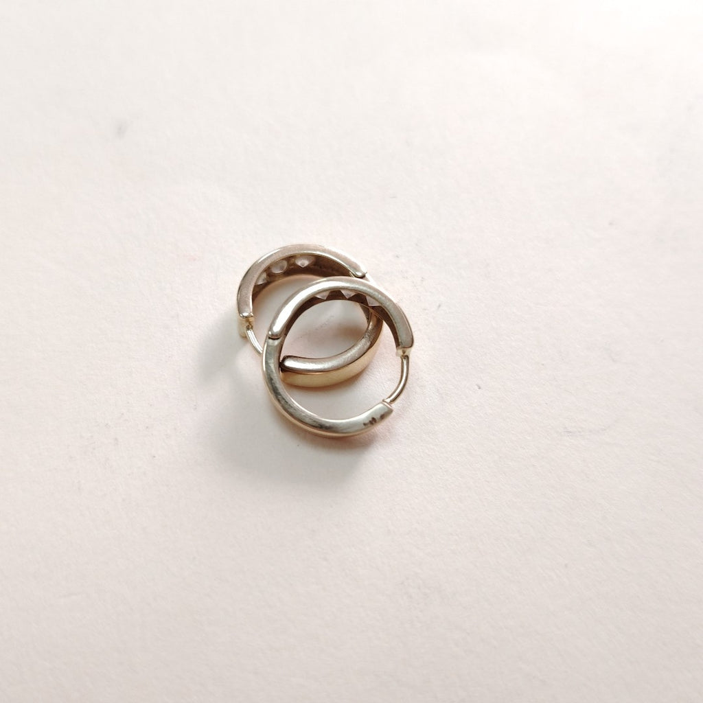ARRACADAS PAR ORO 14 K 1.8 GRMS (SEMINUEVO)