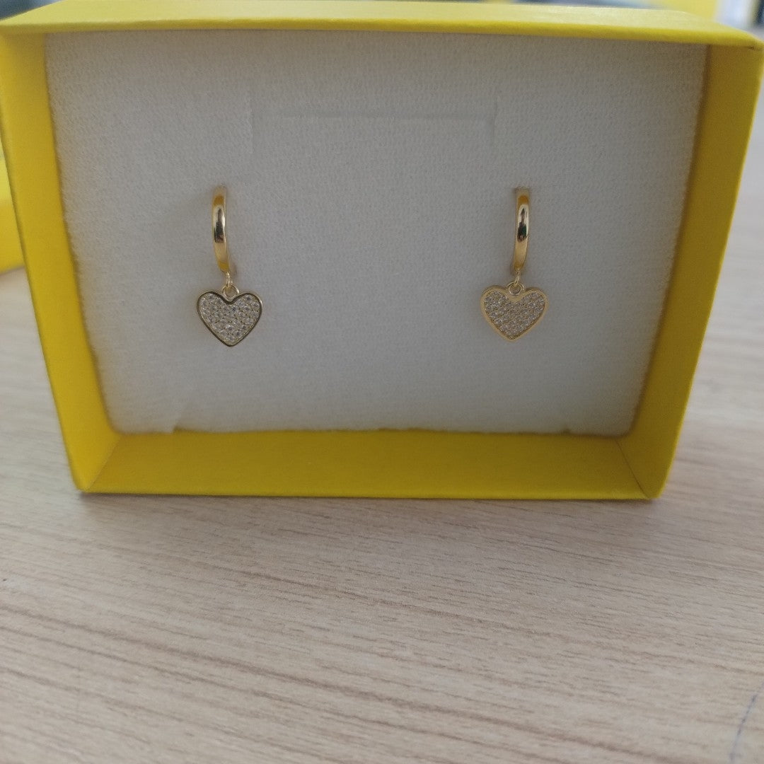 HUGGIES ORO 14K 2.2 (NUEVO)