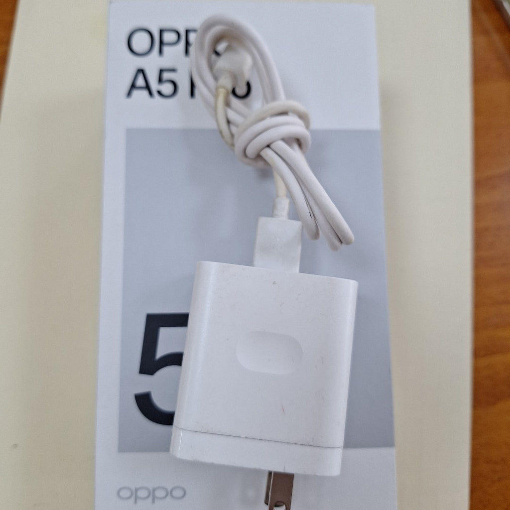 CELULAR OPPO A5 PRO CPH2711 (2025) 256 GB 8 GB RAM (SEMINUEVO)