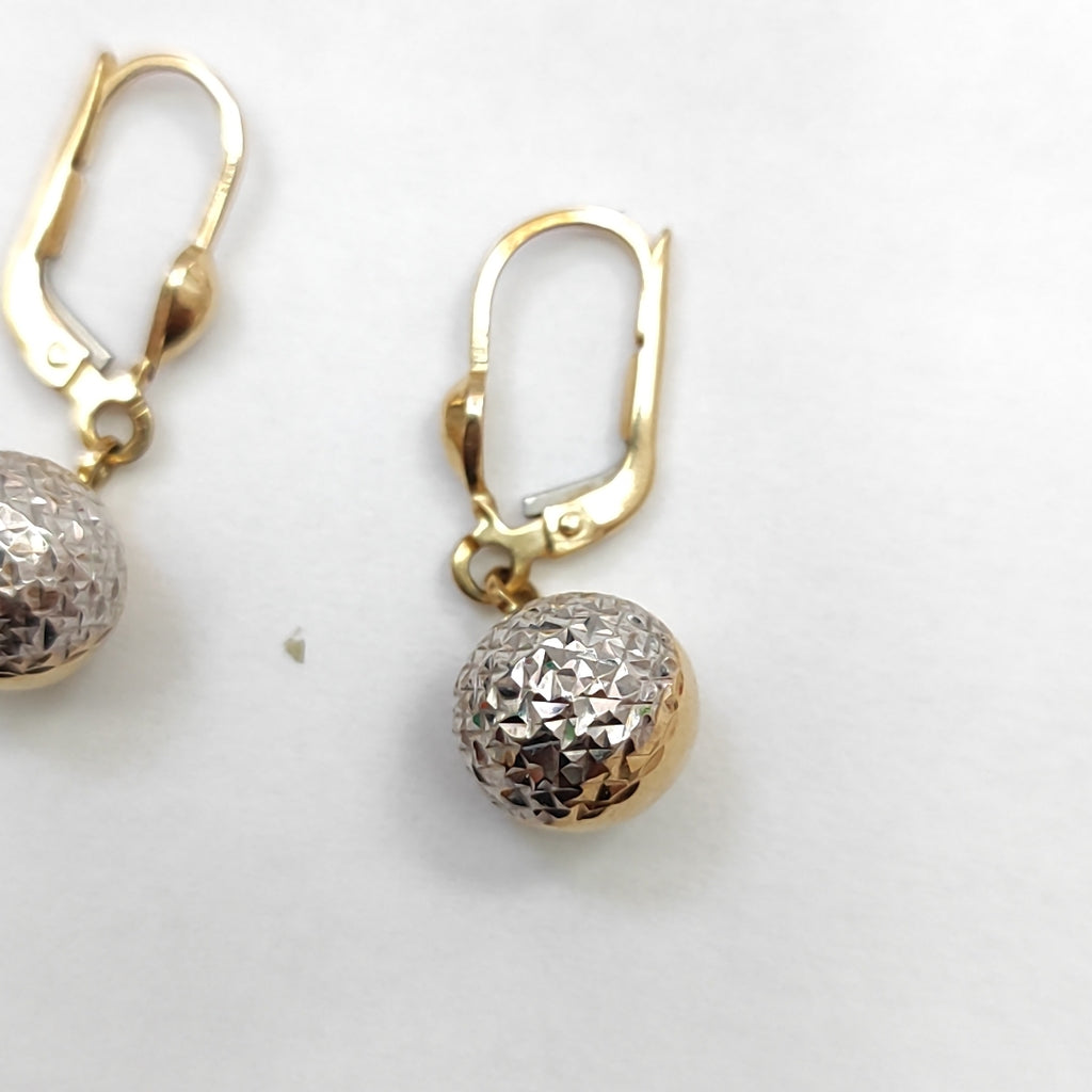 ARETES PAR ORO 14 K 2.4 GRMS (SEMINUEVO)