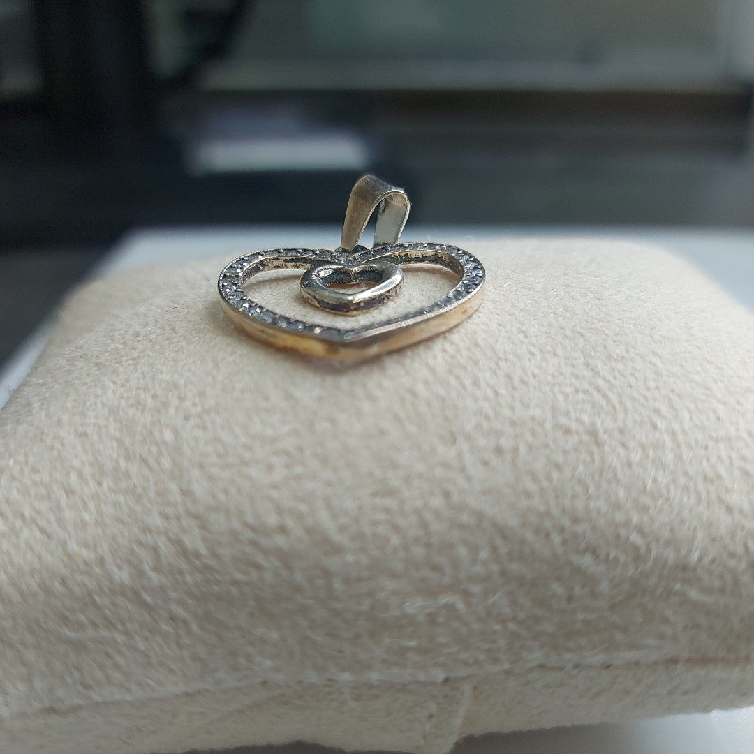 DIJE CORAZON C/CIRCONIAS PLATA .925 2.7 GR (NUEVO)
