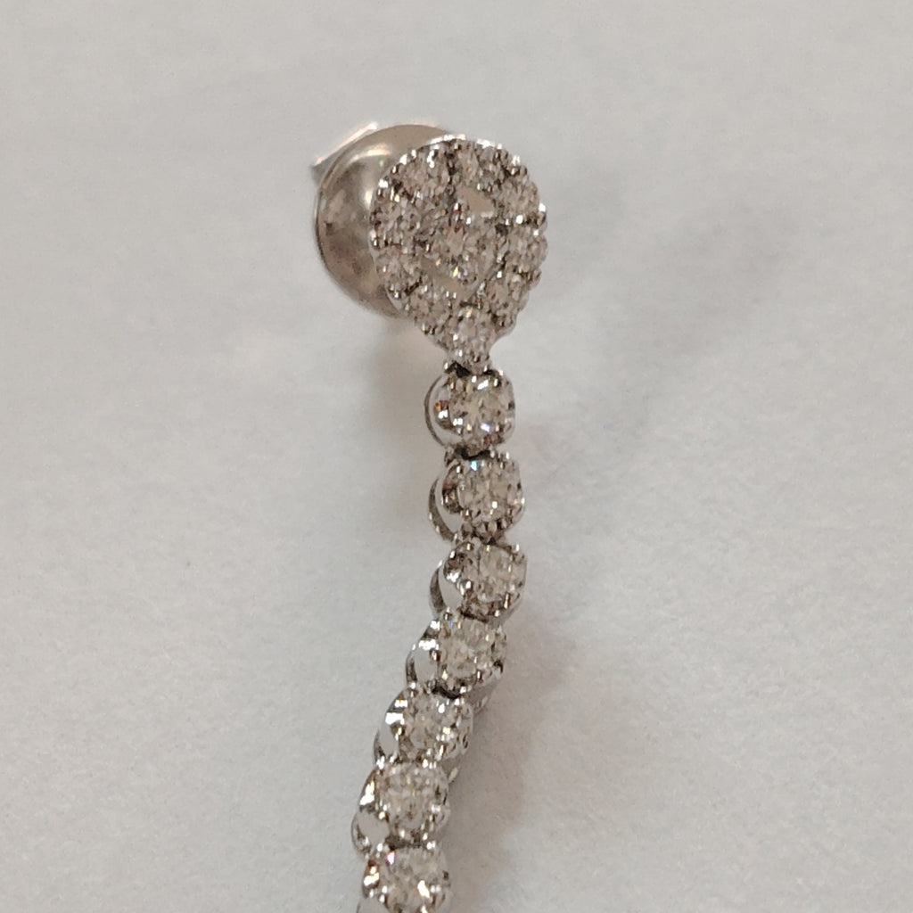 ARETES PAR ORO BLANCO 18 K 5,20 GRMS (SEMINUEVO)
