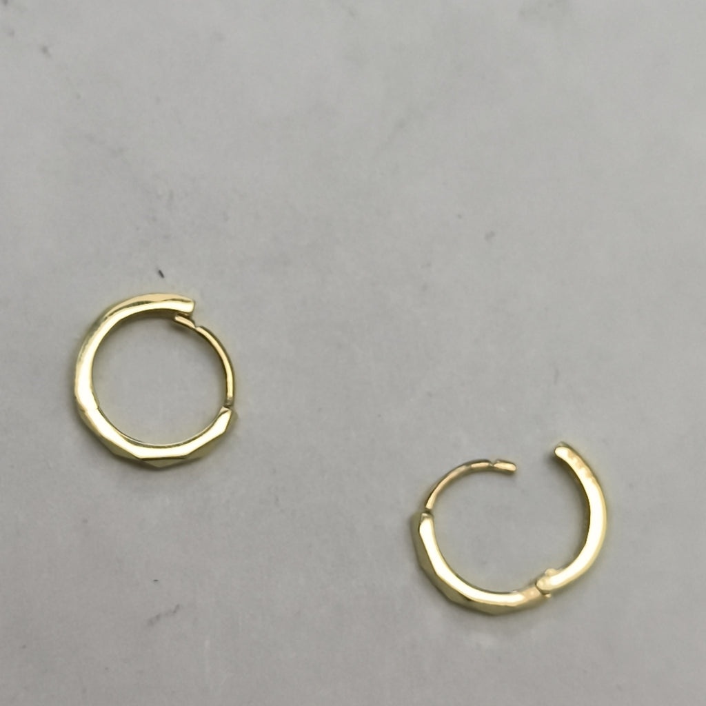 HUGGIES ORO 14K 1.3 (NUEVO)