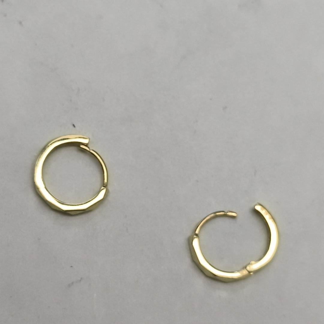 HUGGIES ORO 14K 1.3 (NUEVO)