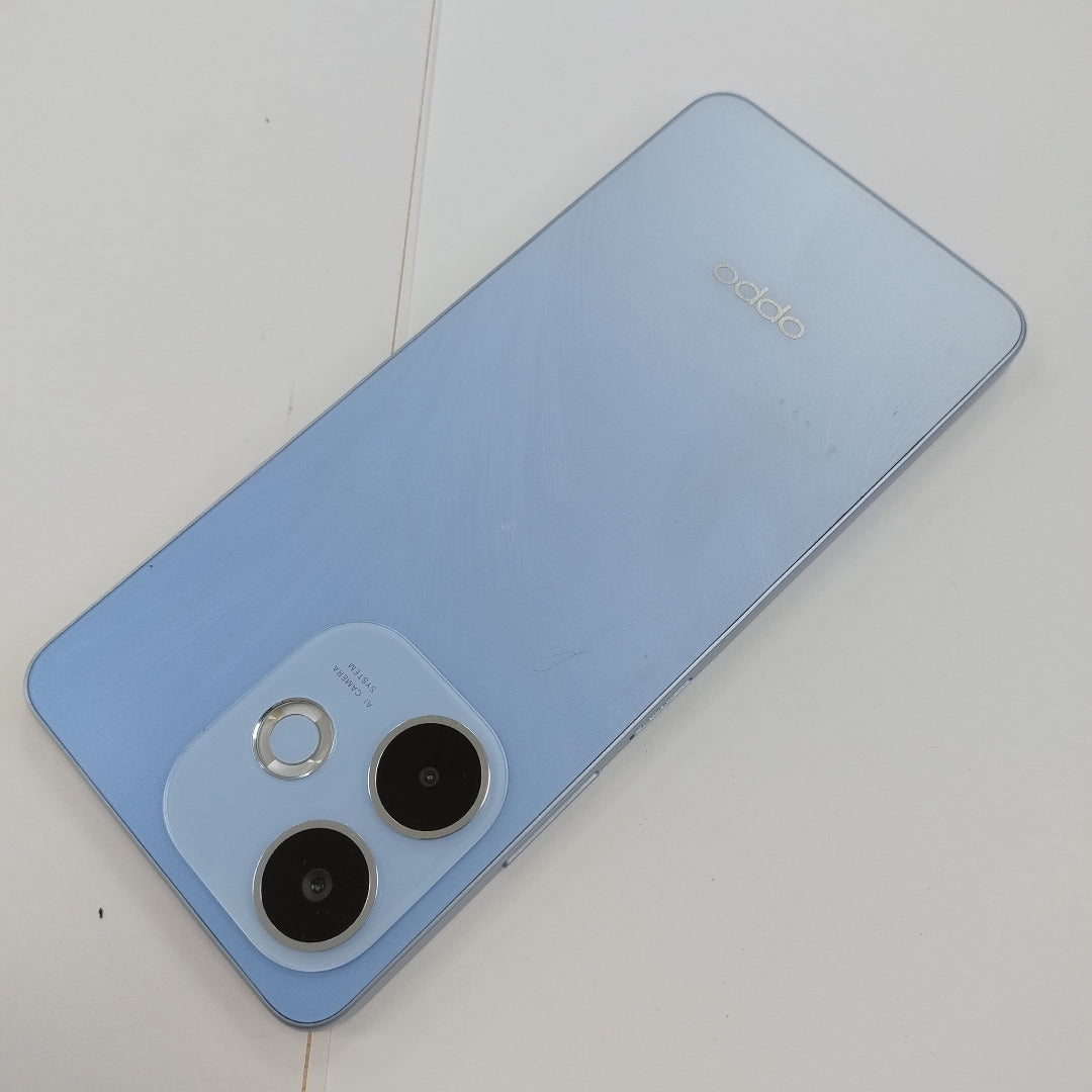 CELULAR OPPO A5 PRO CPH2711 (2025) 256 GB 8 GB RAM (SEMINUEVO)