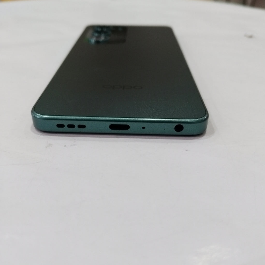 CELULAR OPPO A5 CPH2727 (2025) 256 GB 4 GB RAM (SEMINUEVO)