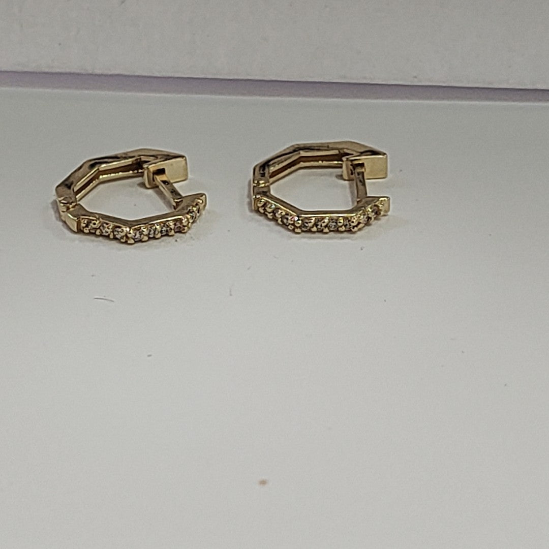 ARETES HUGGIES C CIRCONIAS 14K 1.7 GR (NUEVO)