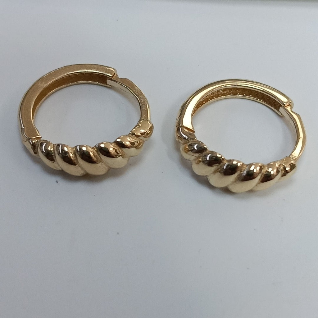 HUGGIES ORO 14K 1.3 (NUEVO)