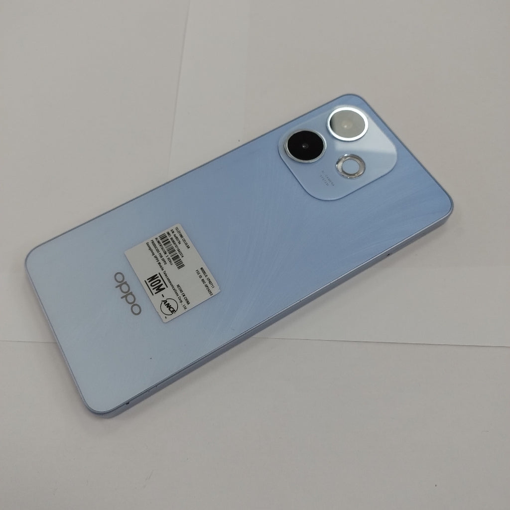 CELULAR OPPO A5 PRO CPH2711 (2025) 256 GB 8 GB RAM (SEMINUEVO)