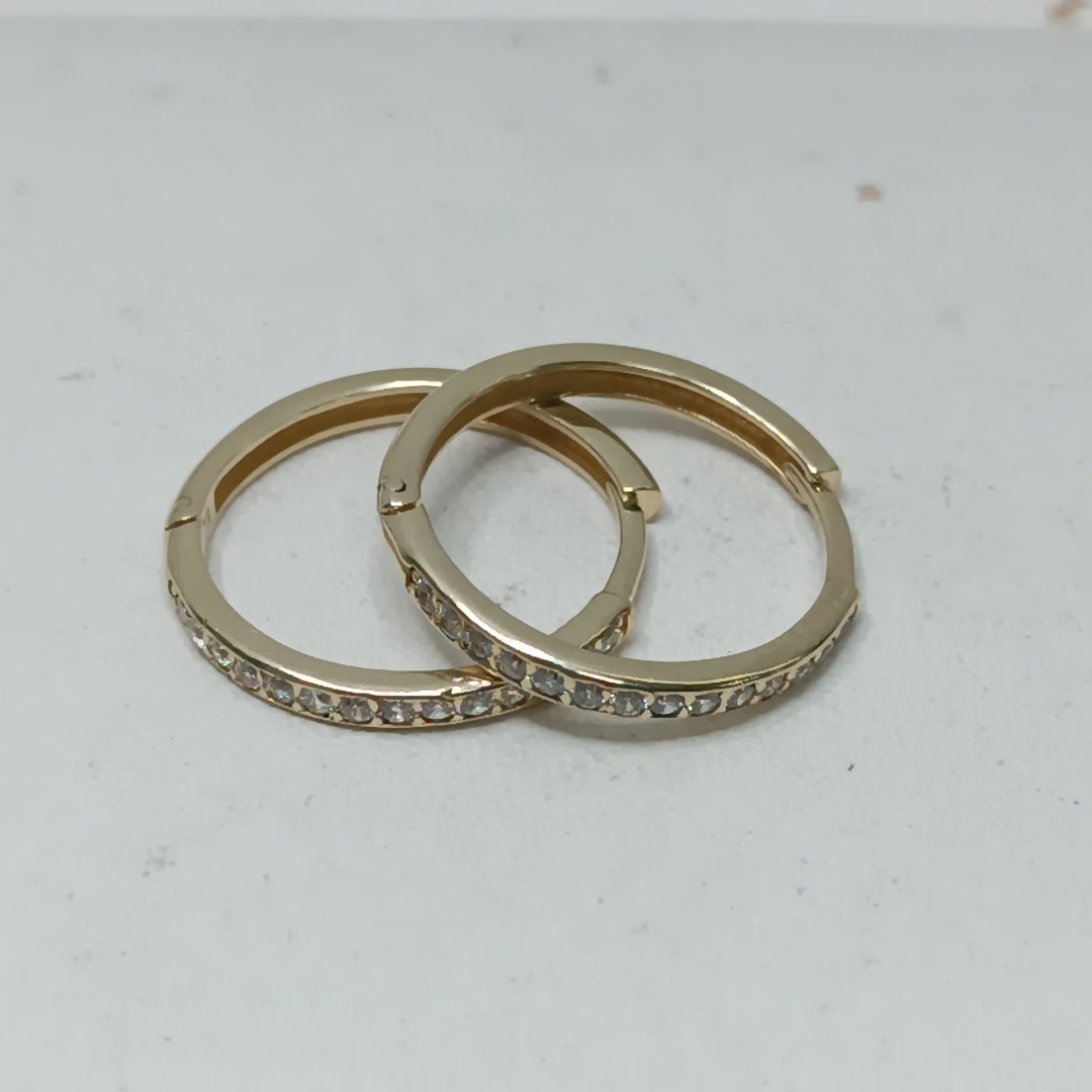 ARETES ARRACADAS C CIRCONIAS 14K 2 GR (NUEVO)
