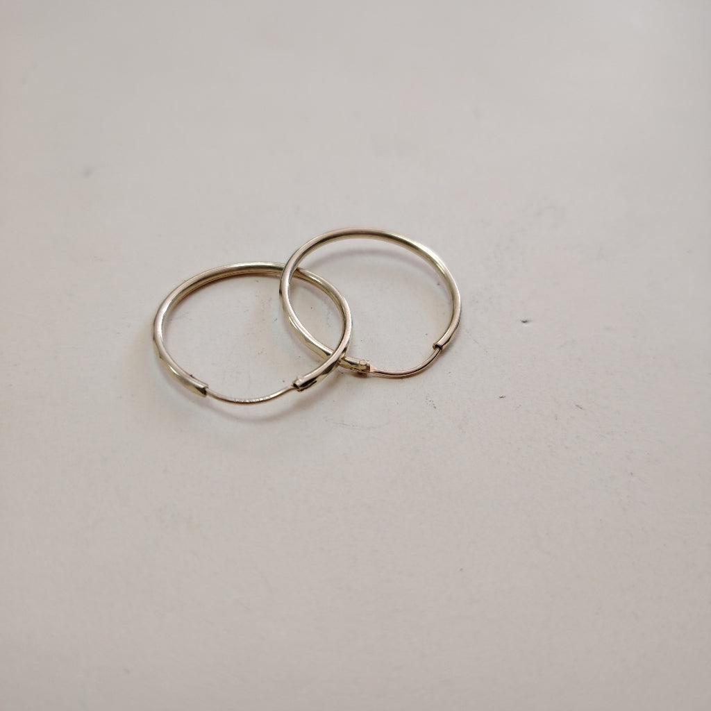 ARRACADAS PAR ORO 10 K 1,60 GRMS (SEMINUEVO)